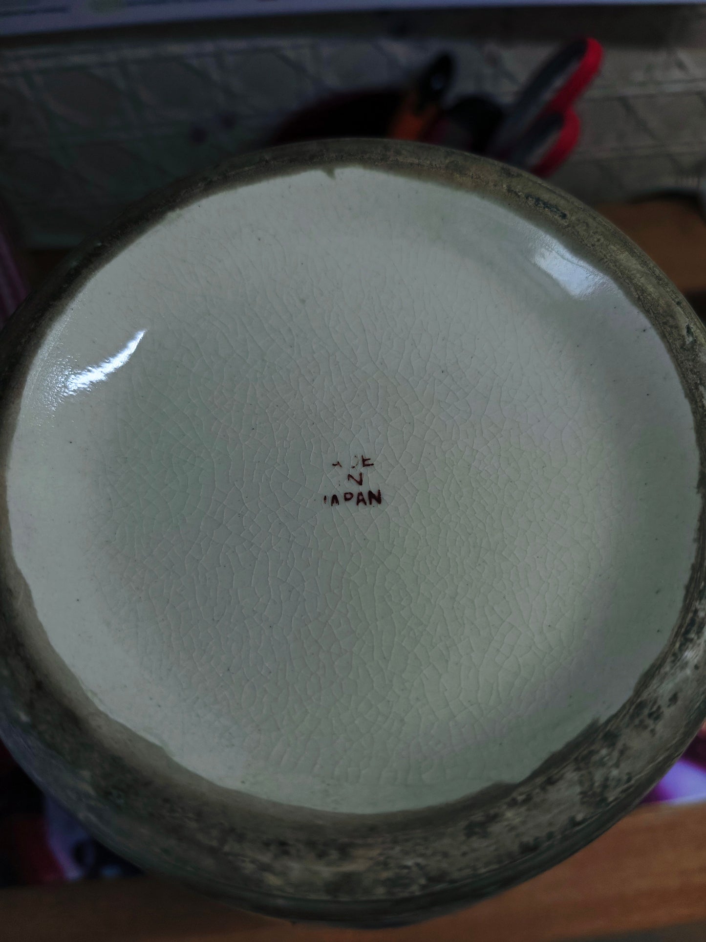 ceramic vase flower pattern