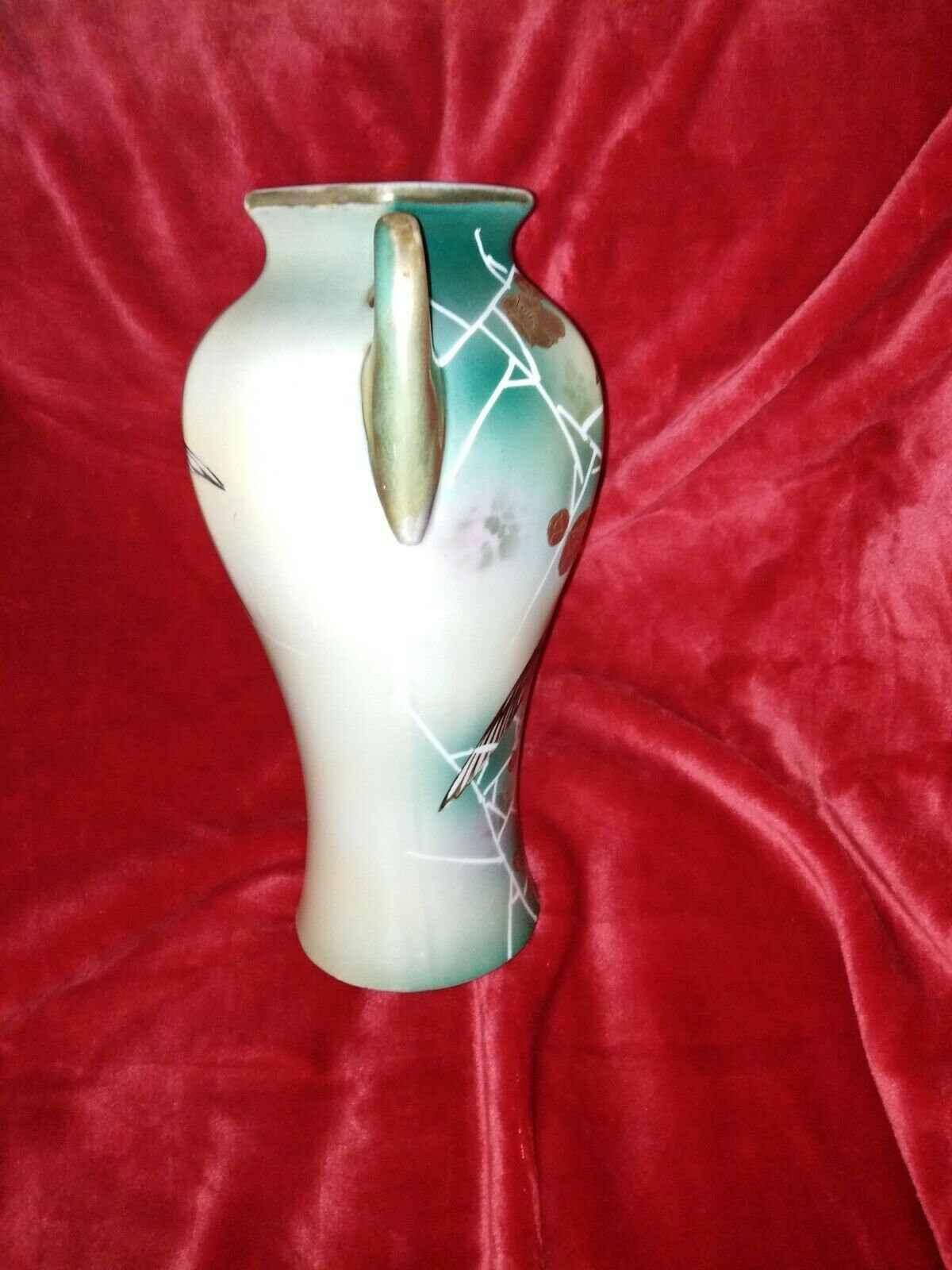 Vase décoratif oiseaux avec motif élégant pour votre intérieur - Kikooyou Art Gallery