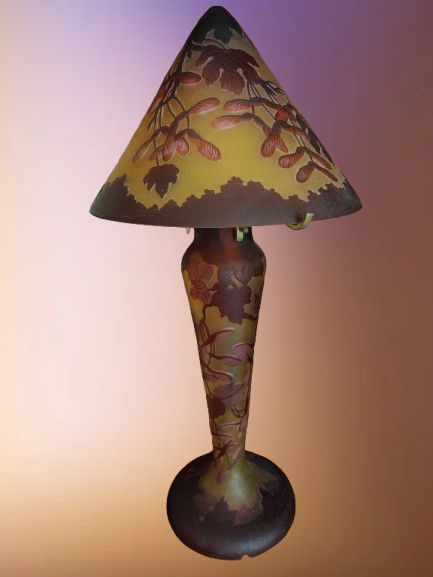 Lampe verre champignon Gallé Tip motif floral