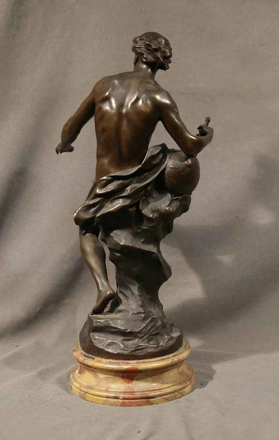Sculptures PICAULT Emile Louis (1833 - 1915) "Le progrès" en bronze