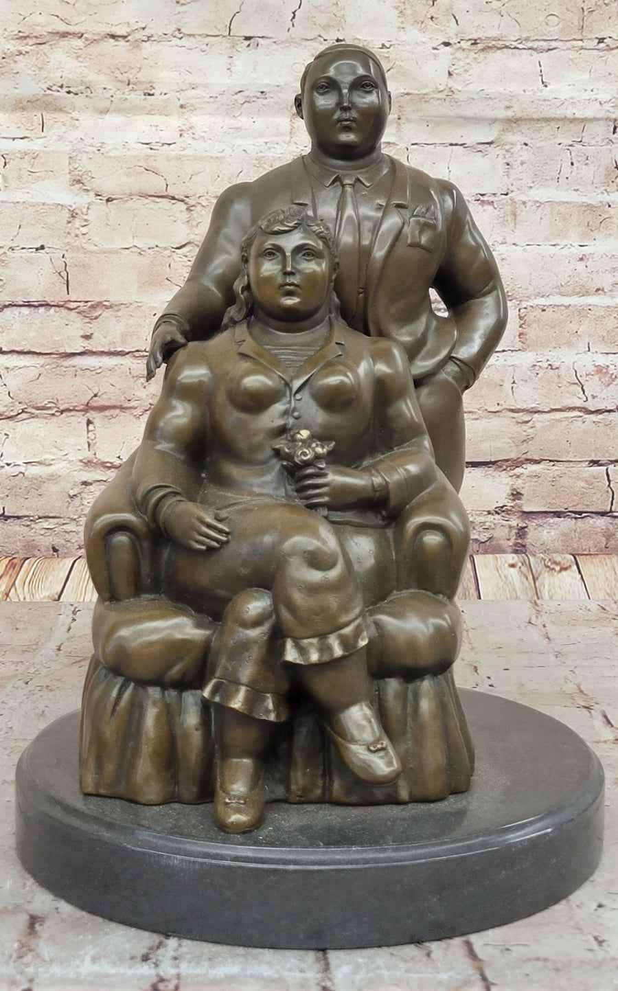 Grande statue 100 % bronze massif couple d'après Botero - Kikooyou Art Gallery