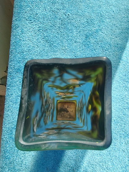 decoration-vase-verre-tip-gallé-fruit-raisin-bleu