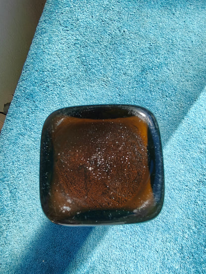 decoration-vase-verre-tip-gallé-fruit-raisin-bleu