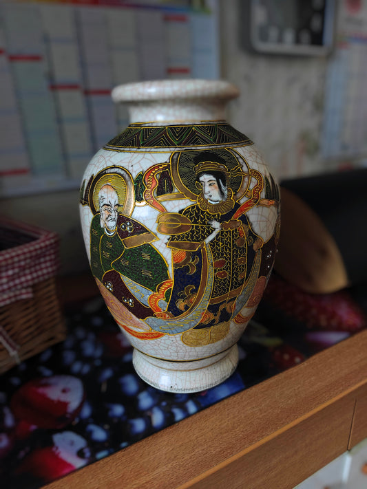 UNE PAIRE VASES Porcelaine JAPON