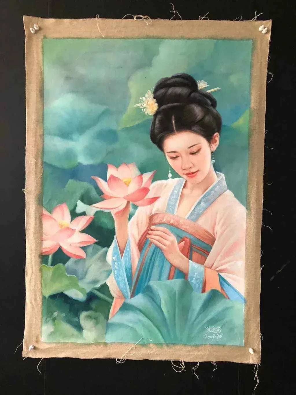 Peinture à l'huile chinoise sur toile peinte à la main belle femme lotus par Chen Yifei - Kikooyou Art Gallery - Kikooyou Art Gallery