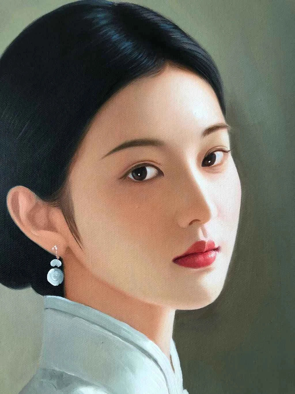 art Peinture à l'huile sur toile peinte à la main belle femme chinoise avec éventail par Leng Jun