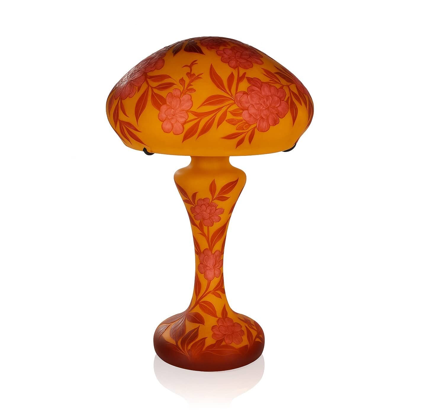 Lampe Art nouveau Gallé en verre multicouche, gravée à l’acide avec monture en laiton