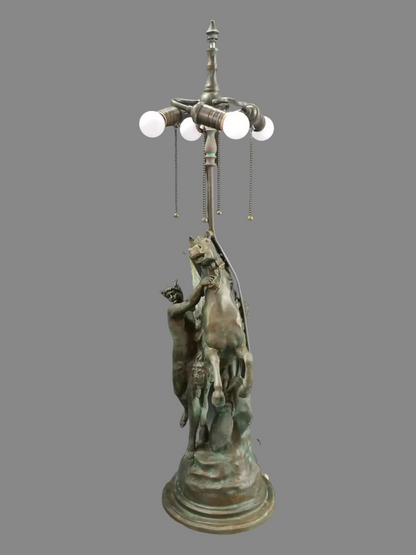 Lampe de reproduction antique en bronze Tiffany