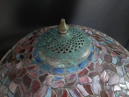 objet-decoration-lampe-style-tiffany-verre-bronze-85cm