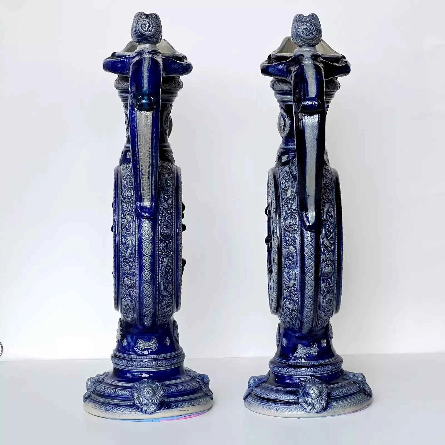 Paire d'anciens pichets carafe Westerwald aiguière sel émail XIXc R Hanke Allemagne