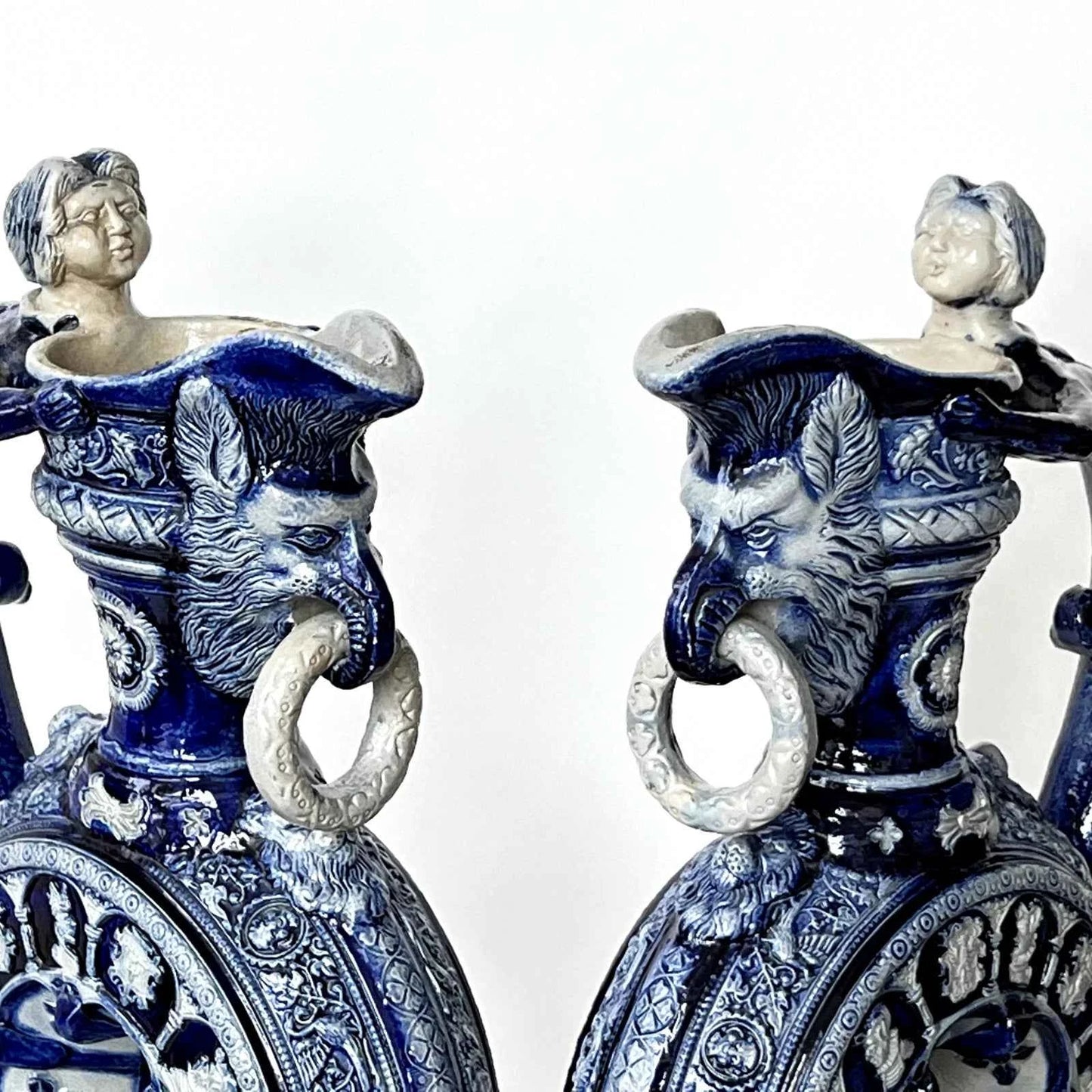 Paire d'anciens pichets carafe Westerwald aiguière sel émail XIXc R Hanke Allemagne