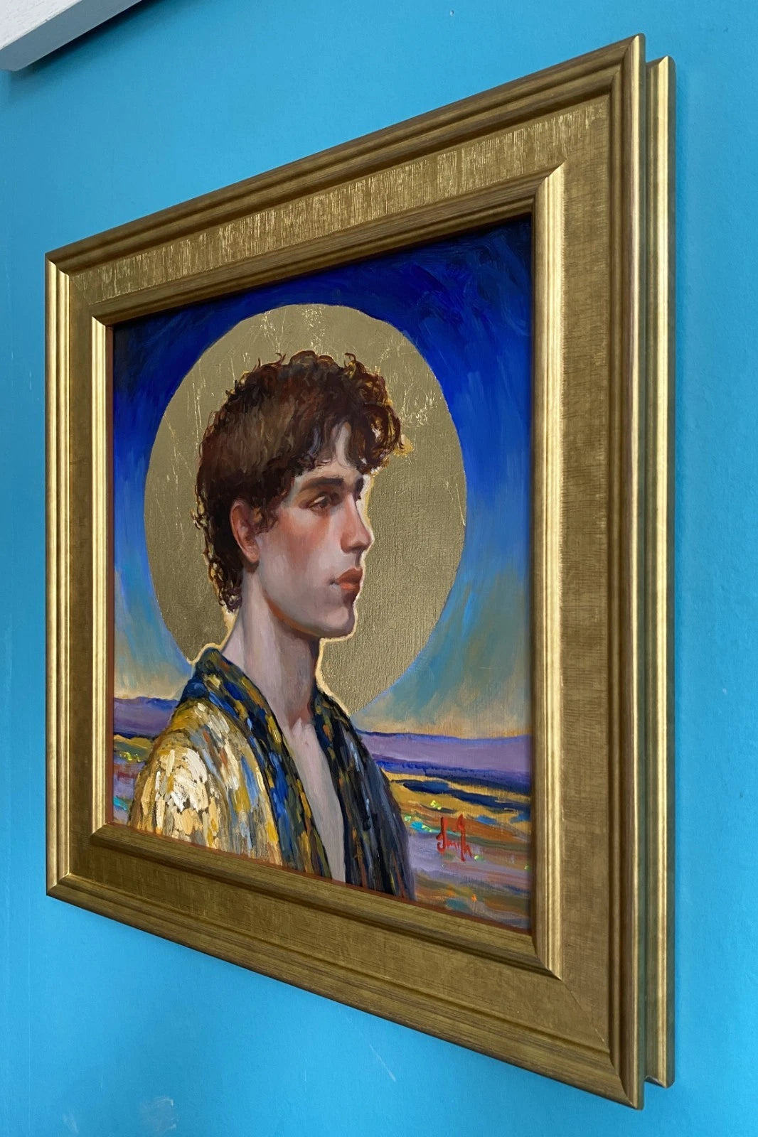 Peinture à l'huile originale d'un jeune homme inspiré de Klimt, sur panneau de bois doré à la feuille d'or.